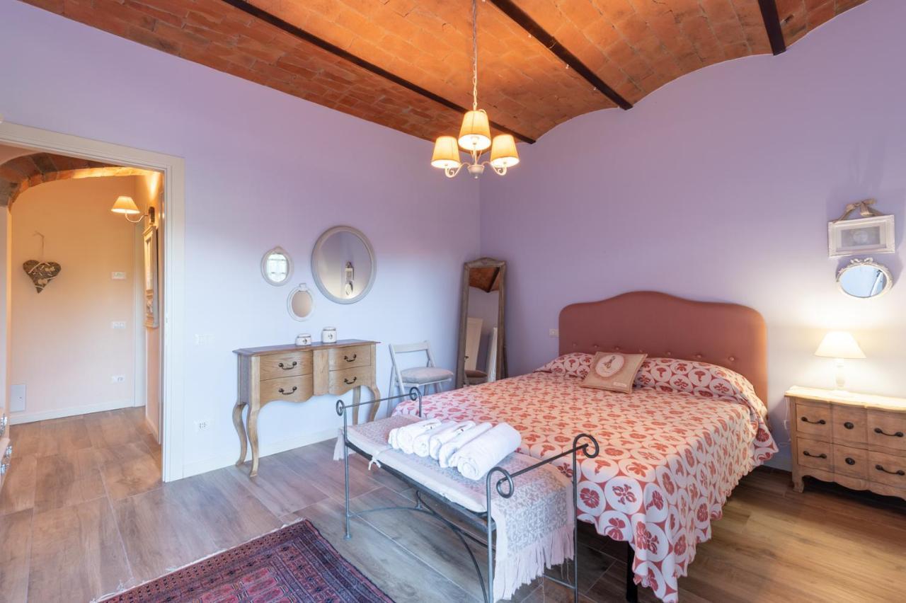 Il Leccio - Casa Toscana Il Fienile Gambassi Terme Bagian luar foto