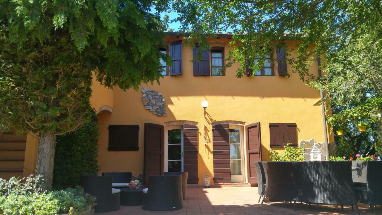 Il Leccio - Casa Toscana Il Fienile Gambassi Terme Bagian luar foto